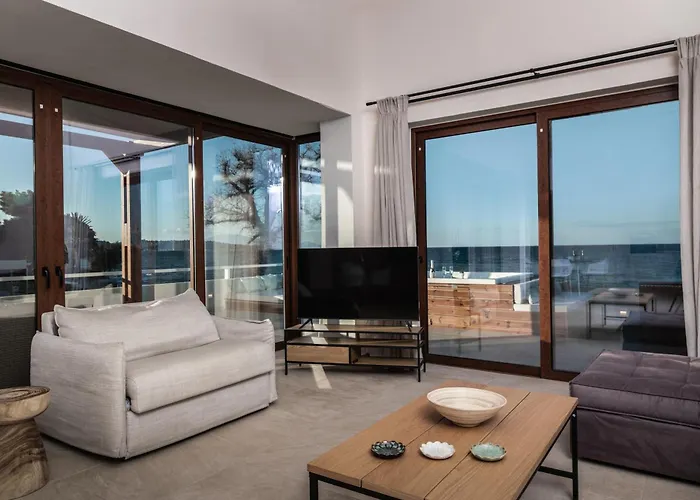 Kavo Seaside Luxury Apartment
