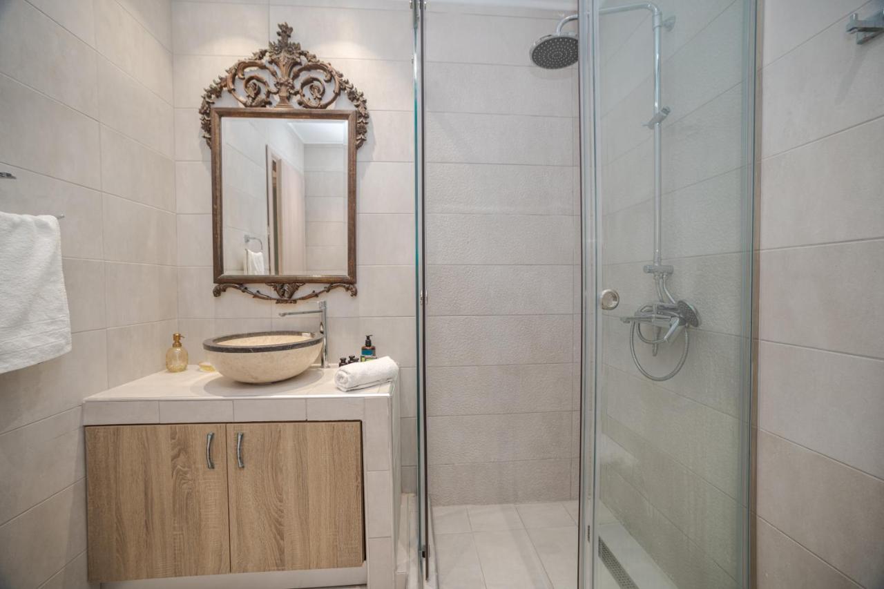 Apartment Kavo Seaside Luxury
