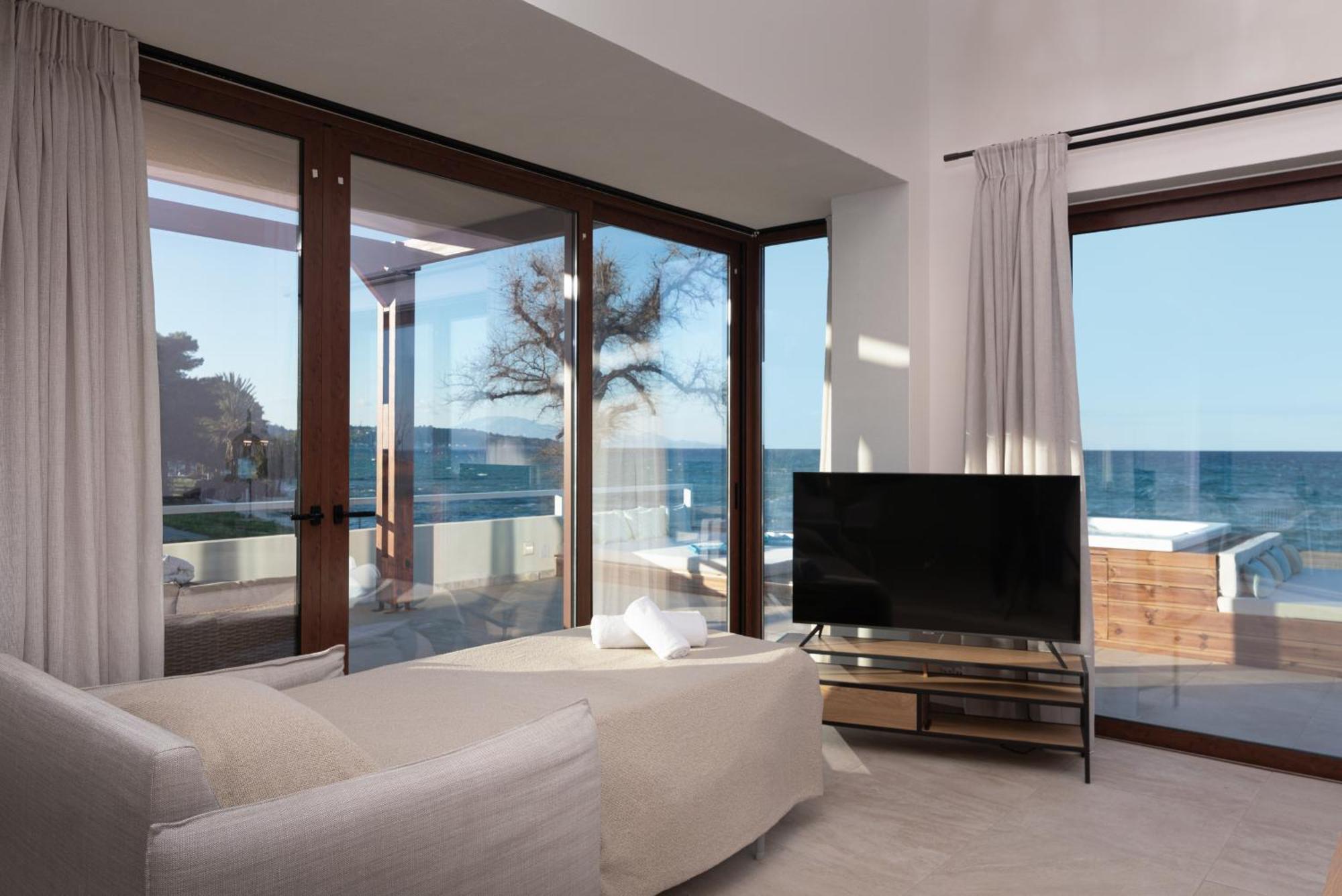 Kavo Seaside Luxury Apartment Argassi