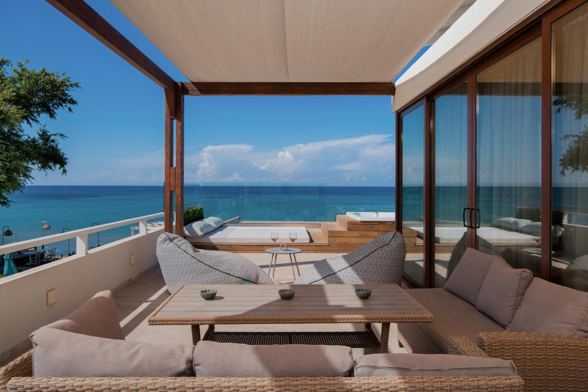 Kavo Seaside Luxury Argassi