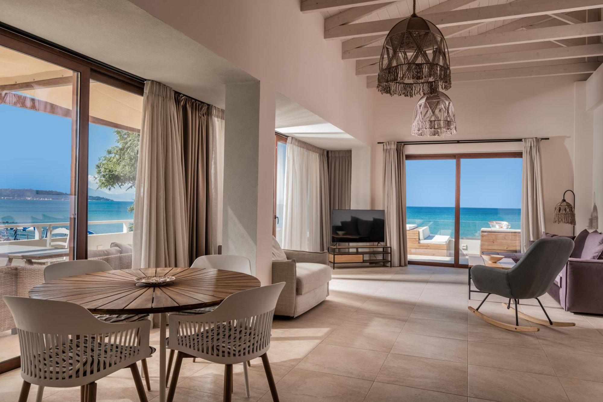 Kavo Seaside Luxury Apartment